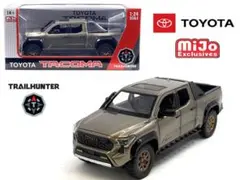 トヨタ・タコマ TRD PRO ブラック ウィズ ロールバー+スポットライト