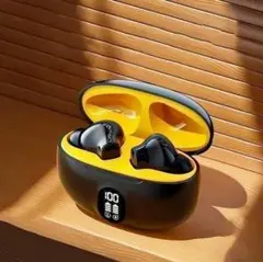 【新品 未使用品】イヤーインワイヤレスゲーミングイヤホン 黒と黄色 デジタル表示のサムネイル