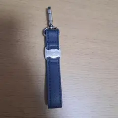 フェラガモ　キーホルダー　ネイビー　エバー航空アメニティ