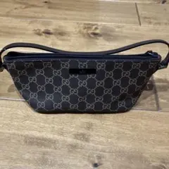 GUCCI GGパターン ポーチ