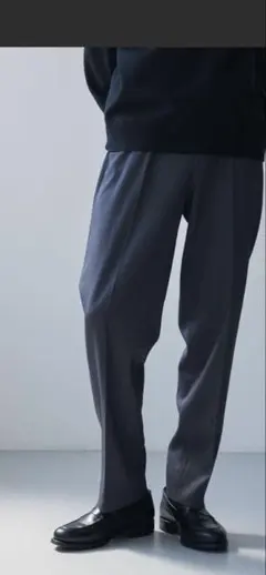 アーバンリサーチドアーズ　『UR TECH』完声テーパードトラウザー