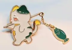 猫　ネコ　ねこ　キャット　釣り　ピンブローチ　ピンズ　PINS　バッジ
