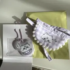 ちいかわBaby よだれかけ　キーホルダー　モモンガ