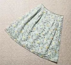 【未使用】トッカ　花柄刺繍フレアスカート ミントグリーンＬ