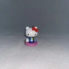 Hello Kitty コラボレーションチョコエッグ