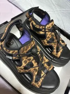 YOSUKE ヒョウ柄 厚底サンダル