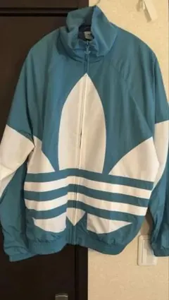 adidas ナイロンジャケット