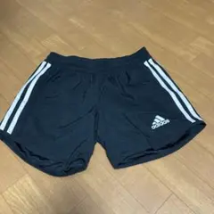 adidas 半ズボン 140 黒 3本ライン スポーツ　男の子　女の子