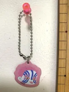 2026年最新】ヘンテコ顔合皮チャームの人気アイテム - メルカリ