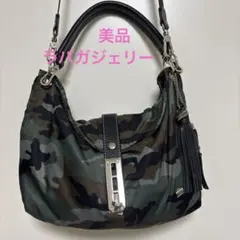 ラバガジェリー　迷彩柄 2way ナイロン ショルダーバッグ タッセル付き