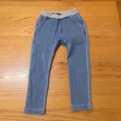 BeBe 　ライトブルーデニム長ズボン