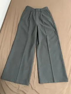 スミクロ ワイドパンツ