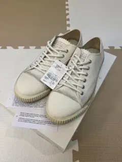 Item thumbnail for item 32c40a36-68e5-46f8-8f78-ecba28d77c8e