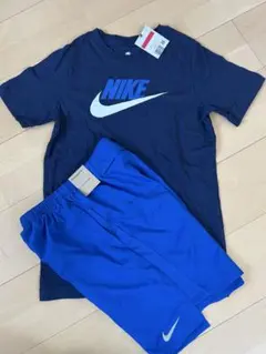 新品 NIKE ナイキ セットアップ 上下セット 半袖 ハーフパンツ 160のサムネイル