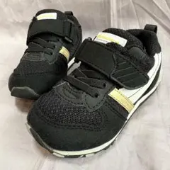 良品　15cmEE 幅広　ムーンスター　黒/白/金　入園入学　新学期にも