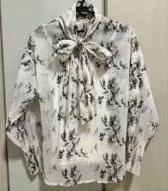 natural couture ナチュラルクチュール　ボウタイブラウス シアーのサムネイル