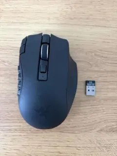 Razer NAGA V2 HyperSpeed ゲーミングマウス