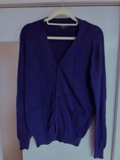 A.P.C. カーディガン 紺 ネイビー ハートロゴのサムネイル