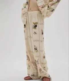 2026年最新】embroidery patchwork trousersの人気アイテム - メルカリ