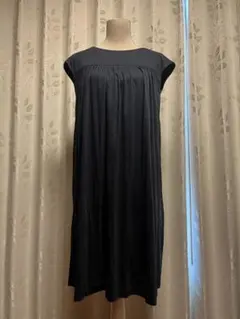 TO BE CHIC ワンピース　ネイビー　23区　アンタイトル　INED