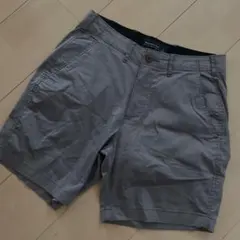 Abercrombie & Fitch グレーショートパンツ　Sのサムネイル