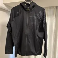 【美品】DESCENTE ナイロンジャケット スポーツウェアのサムネイル