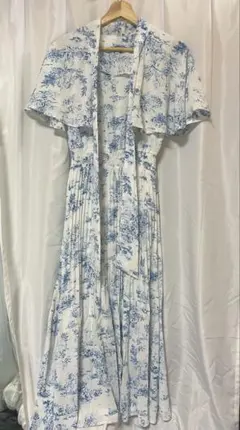 GRL ケープリボンタイワンピース