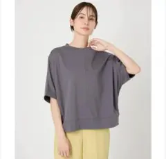 セブンアイディーコンセプト　カットソー　新品タグ付きのサムネイル