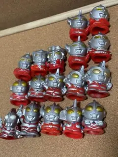 ウルトラマン 指人形　3体セット ウルトラマン 限定 指人形 3体セット - メルカリ