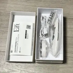 新品未使用 C3 シースリー Lift 美顔器 シルバー USBケーブル付きのサムネイル