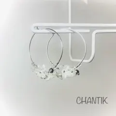 フープピアス　イヤリング　シルバー　花モチーフ　キラキラ　プレゼント