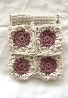 ⭐︎連休中お値下げ⭐︎【ハンドメイド】バネ口ポーチ　小物入れ