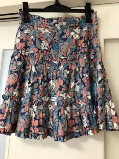 マークバイマークジェイコブス綺麗柄スカート