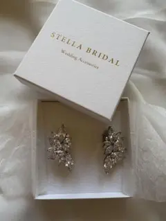STELLA BRIDAL クリスタルイヤリング