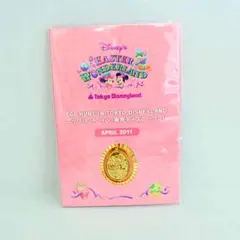 ミニー ✳︎ イースター  エッグハント 非売品　ディズニーランド バッジ