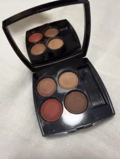 CHANEL レ キャトル オンブル 268 カンドゥール エ エクスぺリアンスのサムネイル