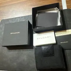 BVLGARI 二つ折り財布 ブラックのサムネイル
