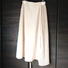 GU ベージュ サイドプリーツフレアロングスカート
