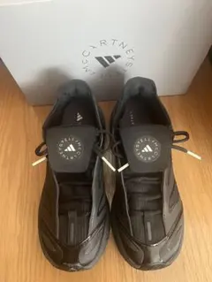 adidas Stella McCartney ブラック スニーカー