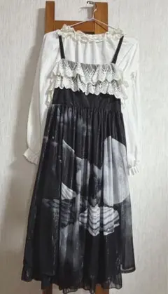 ゴスロリ・ロリータドレス 月と船デザイン