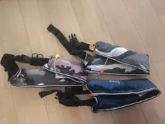 中古品 自動膨張式ライフジャケット 迷彩2 ネイビー1 3セット