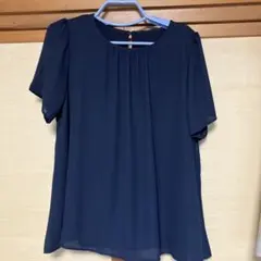 半袖シフォンブラウス ネイビー 背面ボタン留め　Ｌ　セシールのサムネイル