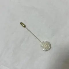 【ハンドメイド】バラのハットピン（白）