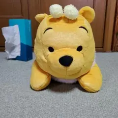 くまのプーさん 寝そべり スーパーラージぬいぐるみ みつばちVer. プー