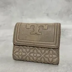 TORY BURCH キルティング アイボリー 折り財布 A234