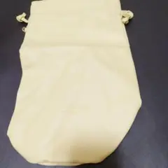 イエロー ドローストリングポーチ
