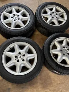 メルセデス ベンツ Cクラス 16インチ 純正アルミホイール スタッドレス 4本のサムネイル