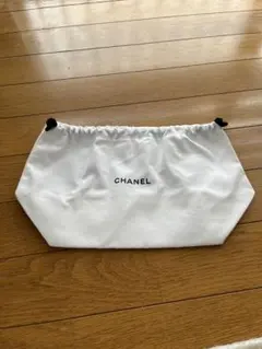 シャネル　巾着ポーチ