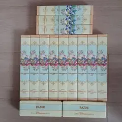 東京ディズニーランドホテルアメニティー 歯ブラシ（大人９本子供３本）カミソリ２個