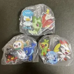 ポケモン旅立ちの3匹アクリルスイング　ニャオハ　モクロー　ヒバニー　パルデア地方